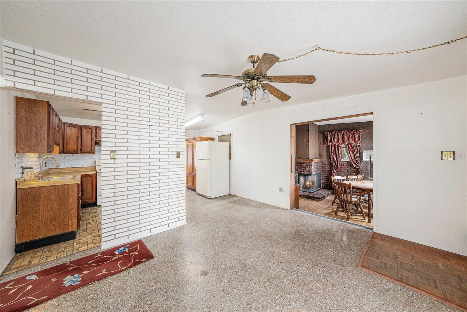 CRESTRIDGE 3RD ADD - Residential