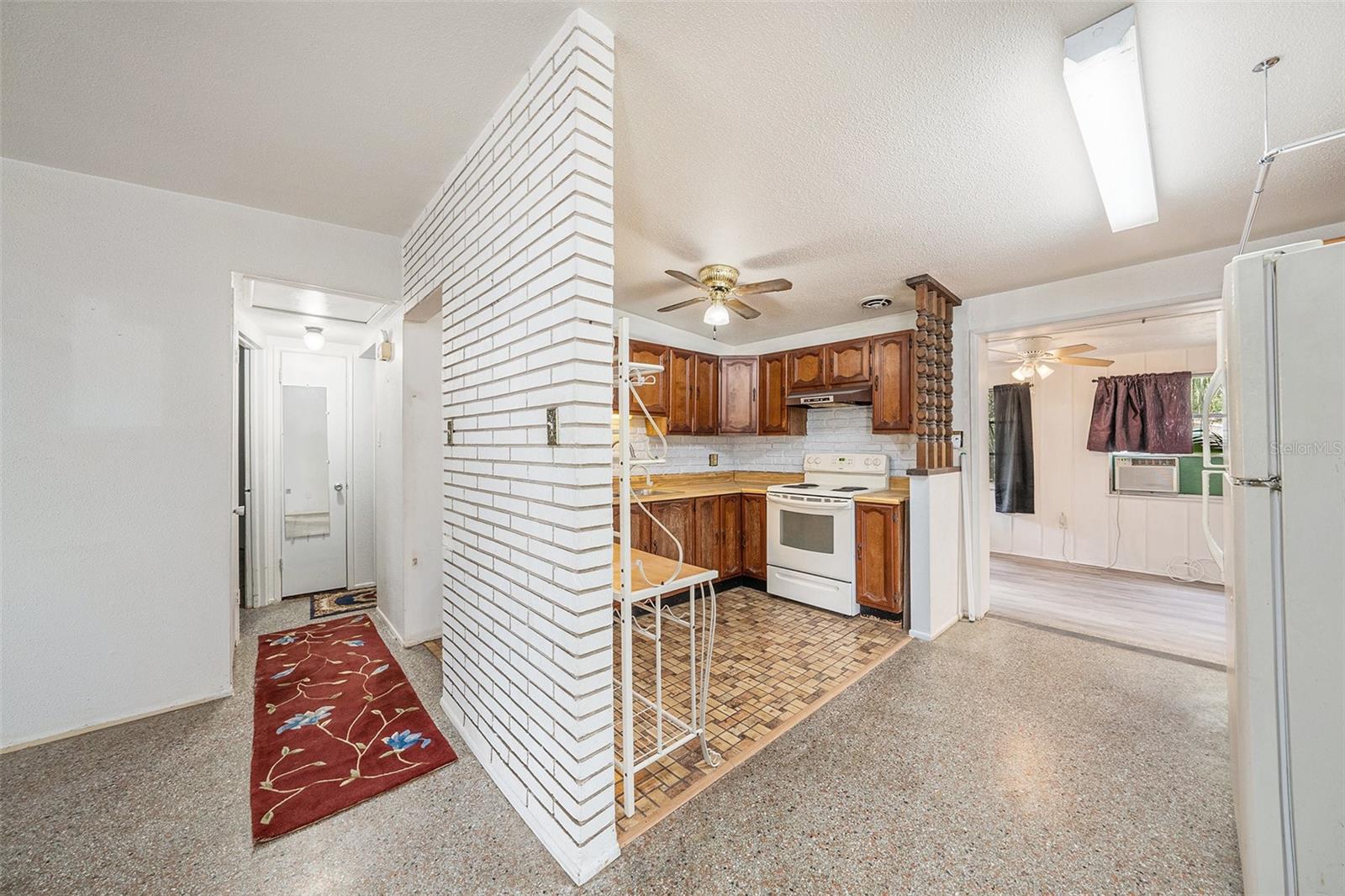 CRESTRIDGE 3RD ADD - Residential