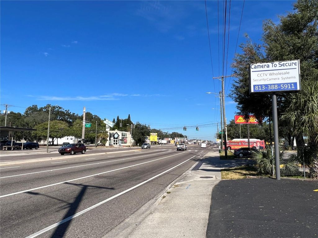 Photo of 8610 N Suwanee Avenue, Tampa, FL 33604 (MLS # TB8374408)