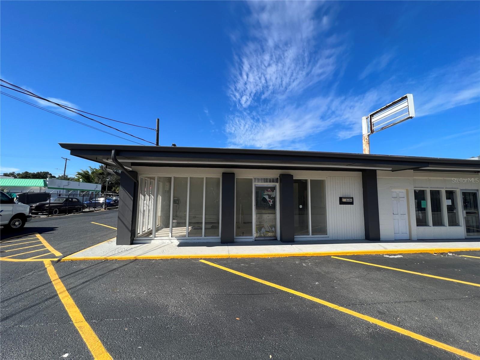 IRVINTON HEIGHTS - Commercial Lease