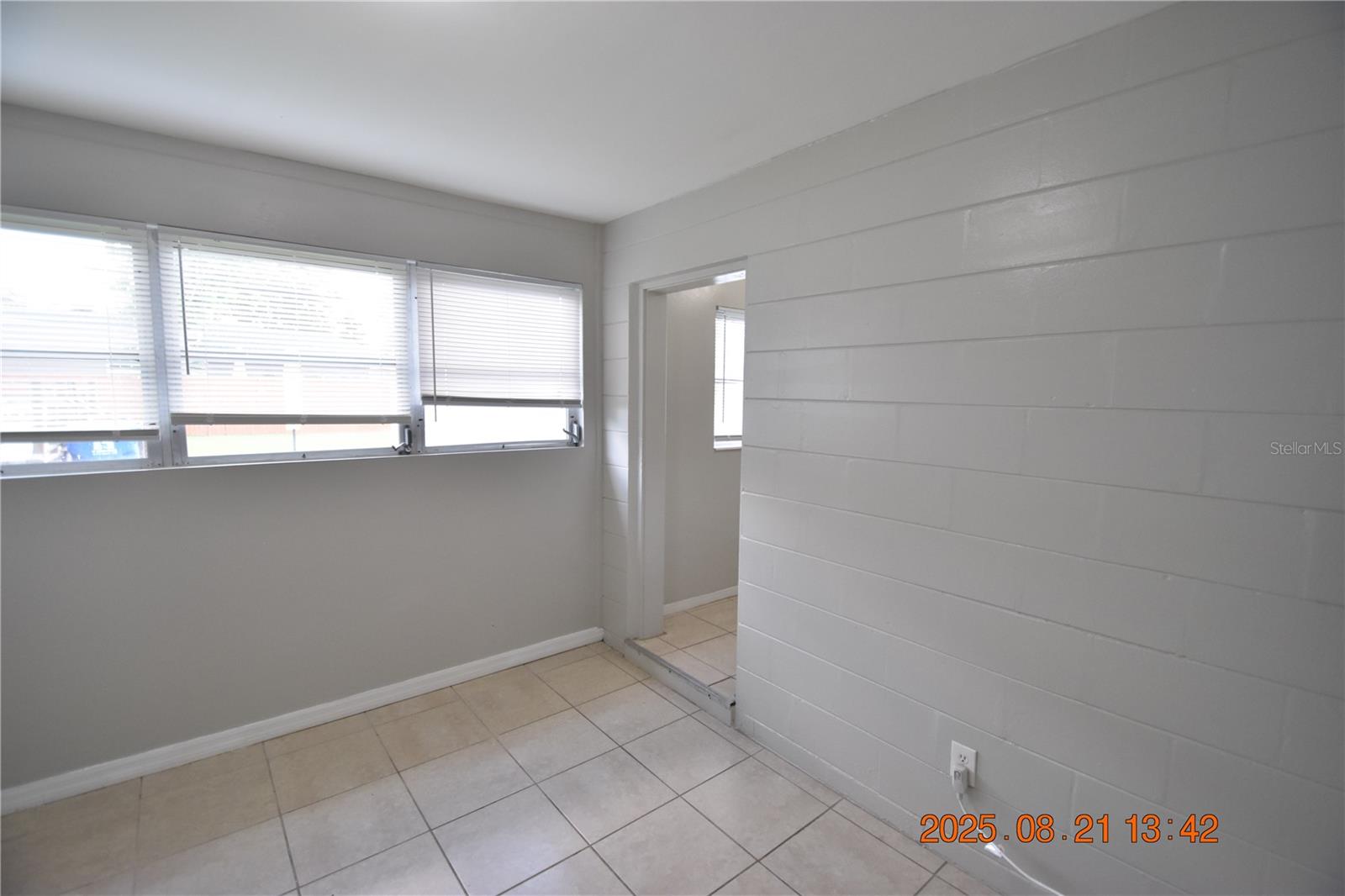 MOUNT WASHINGTON 1ST SEC - Residential Lease