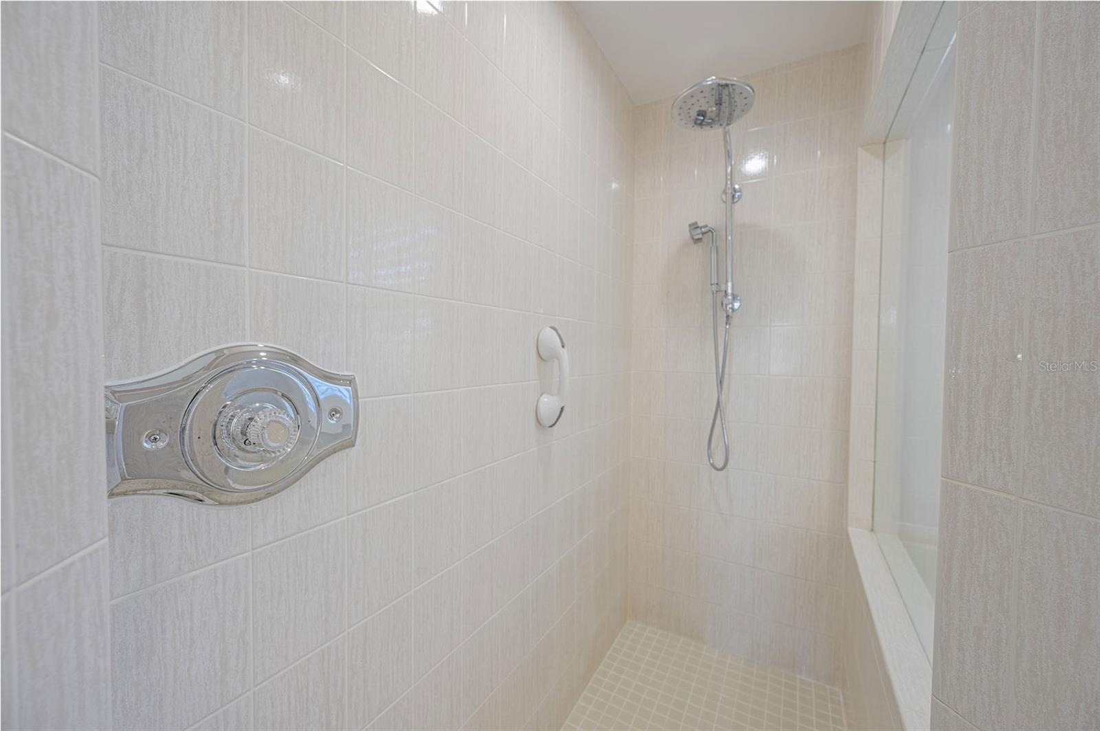 DEER CREEK - Residential