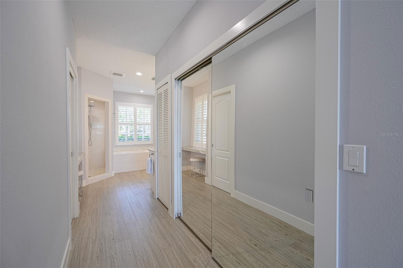 DEER CREEK - Residential