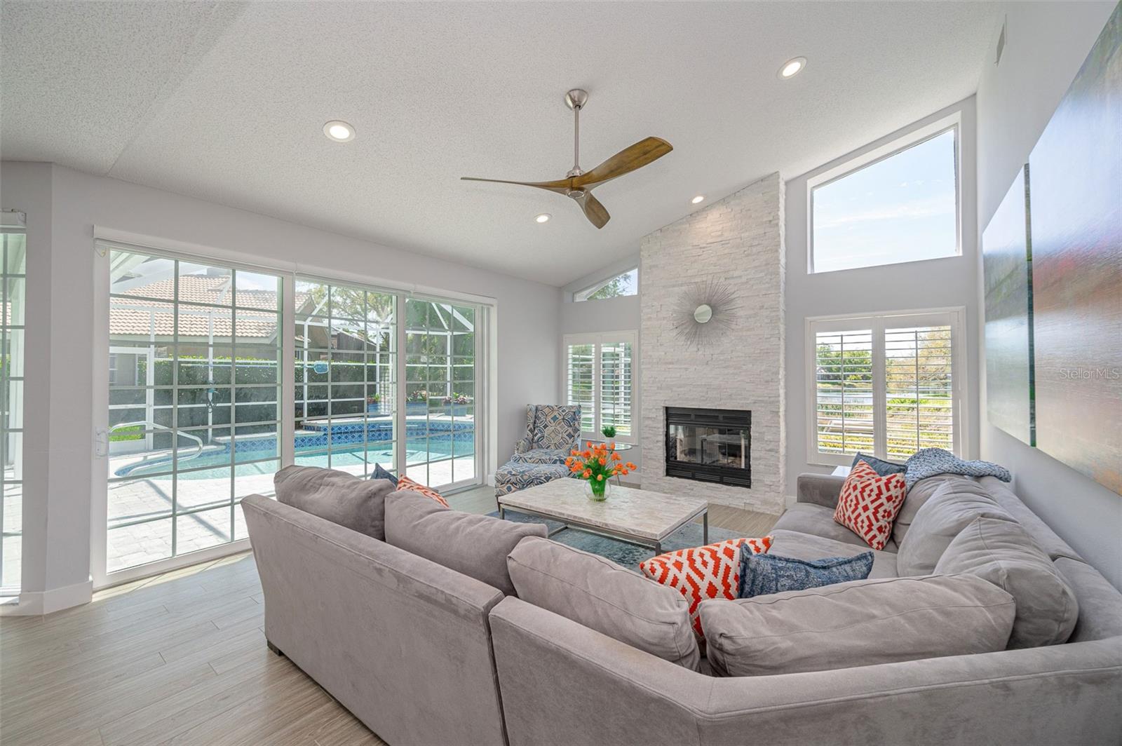 DEER CREEK - Residential