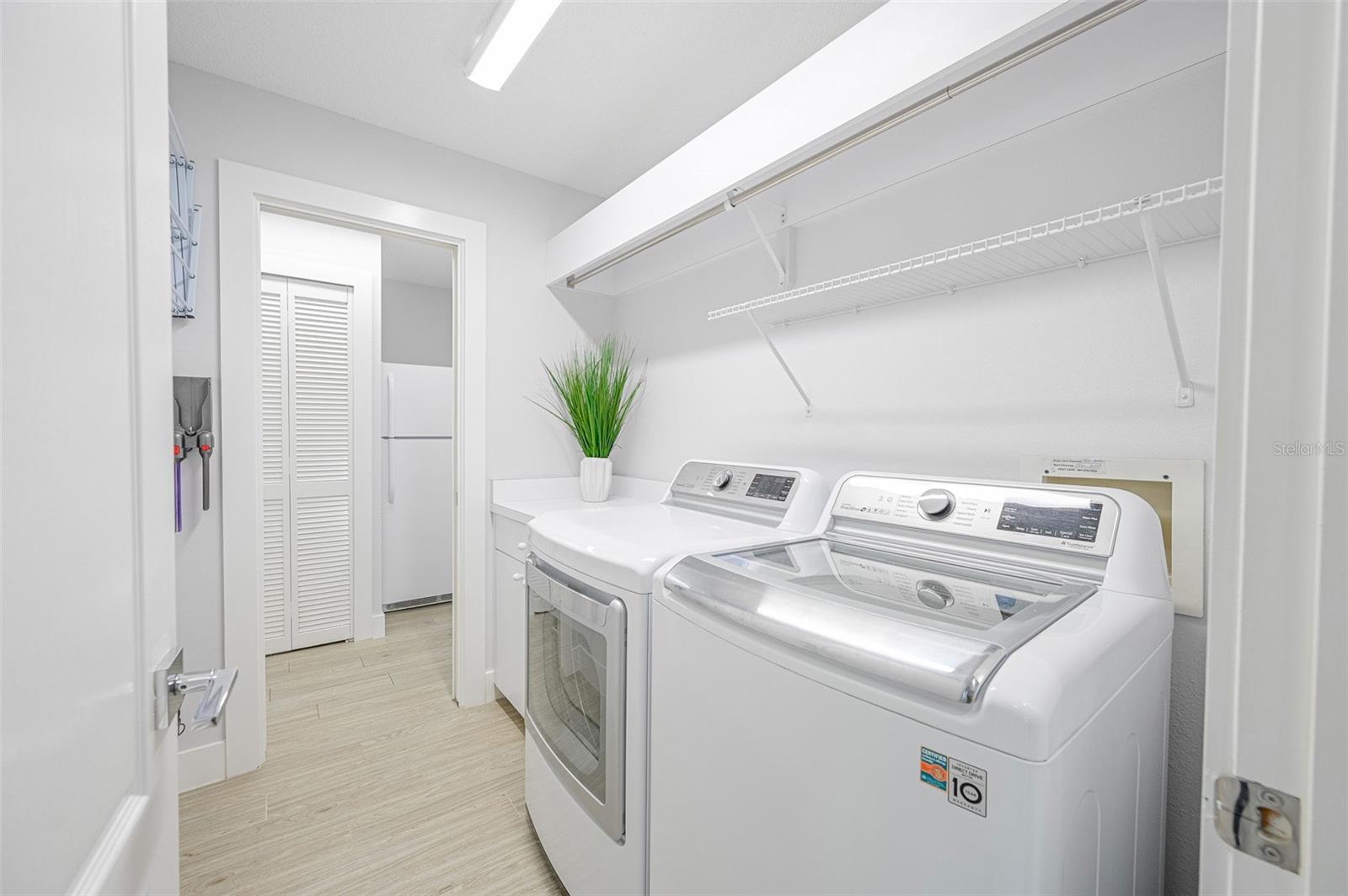 DEER CREEK - Residential