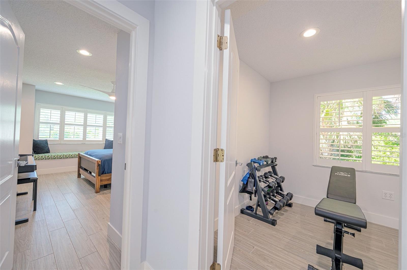 DEER CREEK - Residential