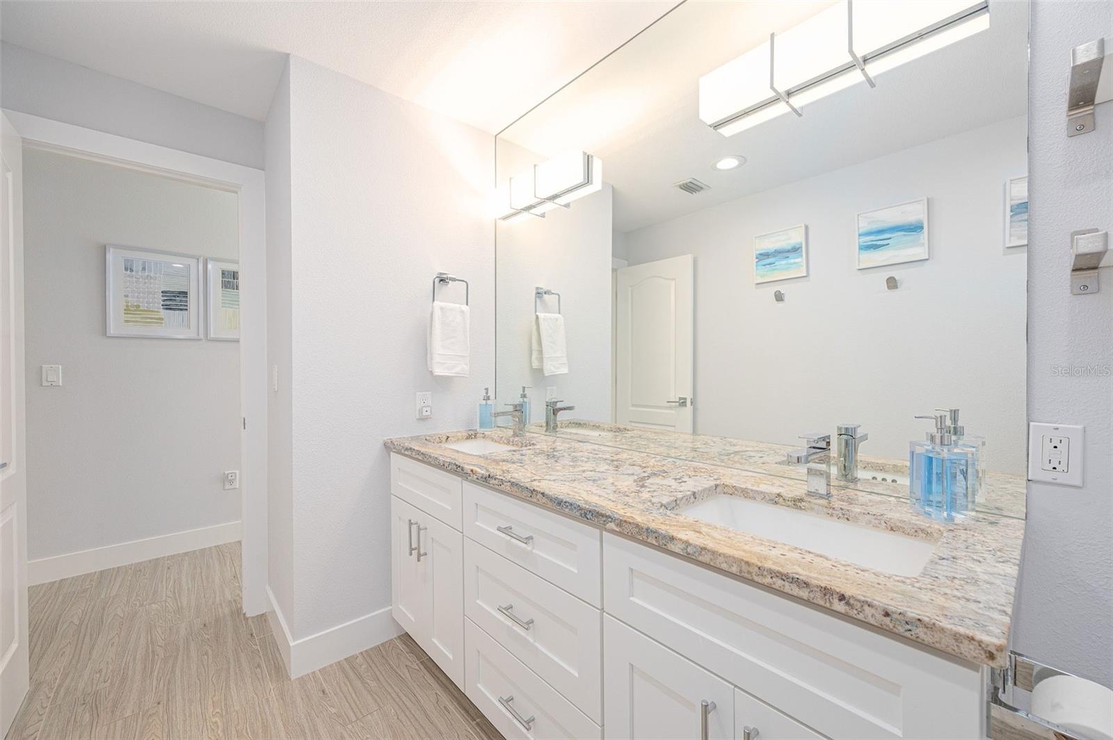 DEER CREEK - Residential