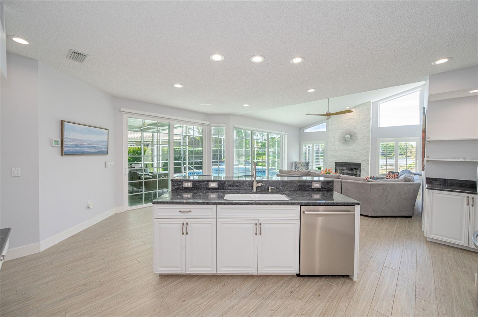 DEER CREEK - Residential