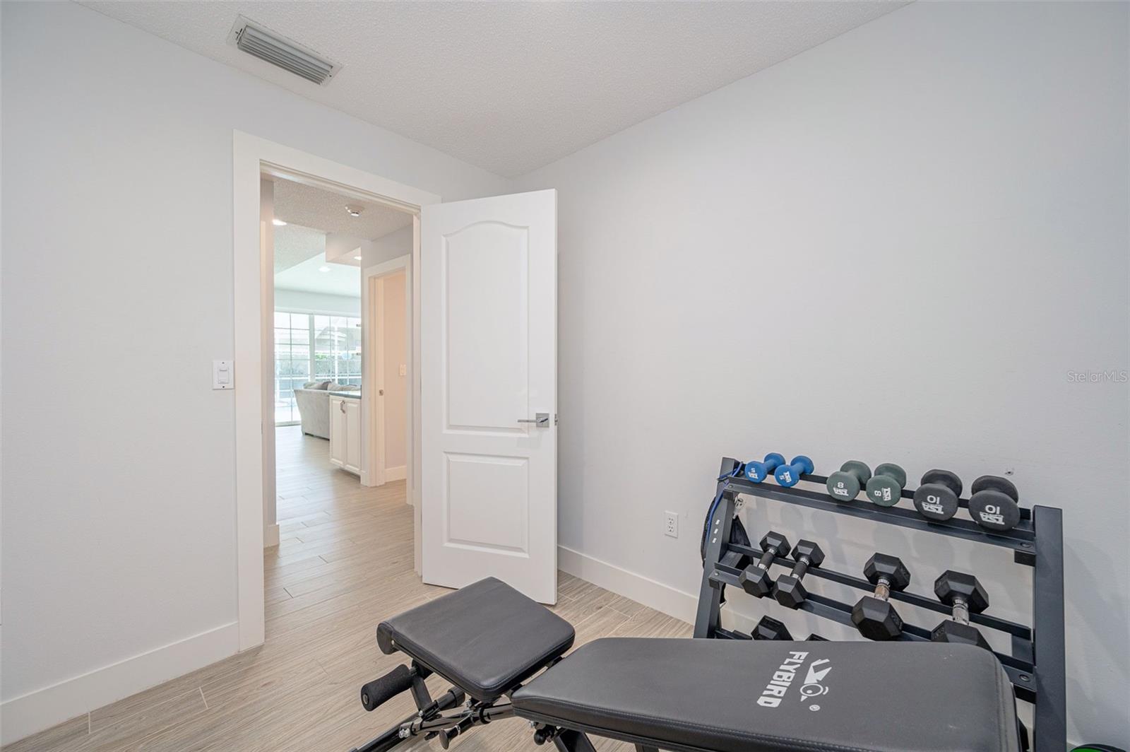 DEER CREEK - Residential