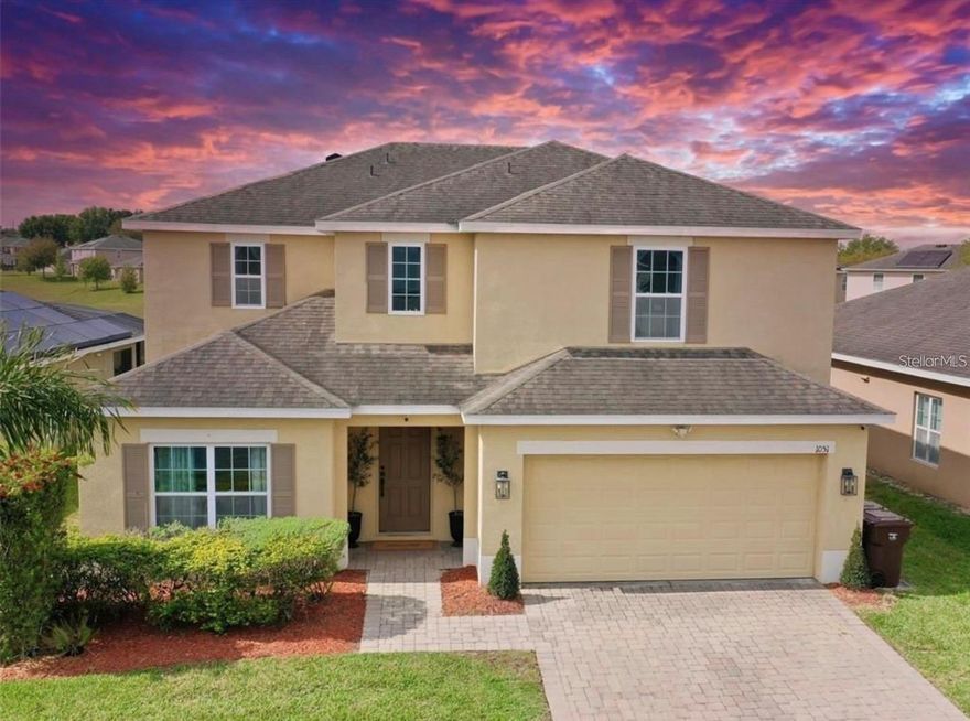 GORGEOUS POOL HOME   5 BEDROOM  3 1/2 BATHROOM    ...2632  SQ FEET....GATED COMMUNITY...  DOWNSTAIRS ONE FULL BEDROOM WITH FULL BATHROOM THAT CAN BE AN OFFICE...PLAYROOM...GUEST ROOM...ETC.   CHEF'S KITCHEN...GORGEOUS OUTSIDE POOL AREA WITH ENCLOSED LANAI FOR ENTERTAINING..  BEAUTIFUL UPSTAIRS LOFT AREA..LAUNDRY ROOM AND 3 ADDITIONAL BEDROOMS WITH TWO BATHROOMS......RENT INCLUDES POOL SERVICE, LAWN SERVICE AND INTERNET...LOCATION OUTSTANDING..CLOSE TO DISNEY, SHOPPING, SCHOOLS AND HOSPITALS.....