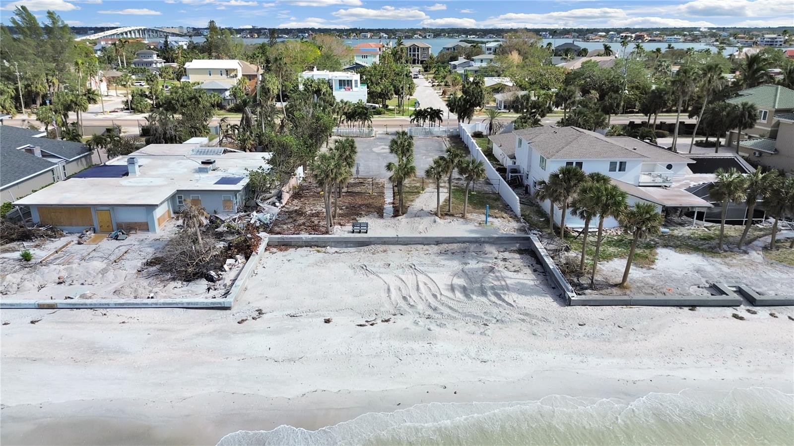 BELLEAIR BEACH - Land