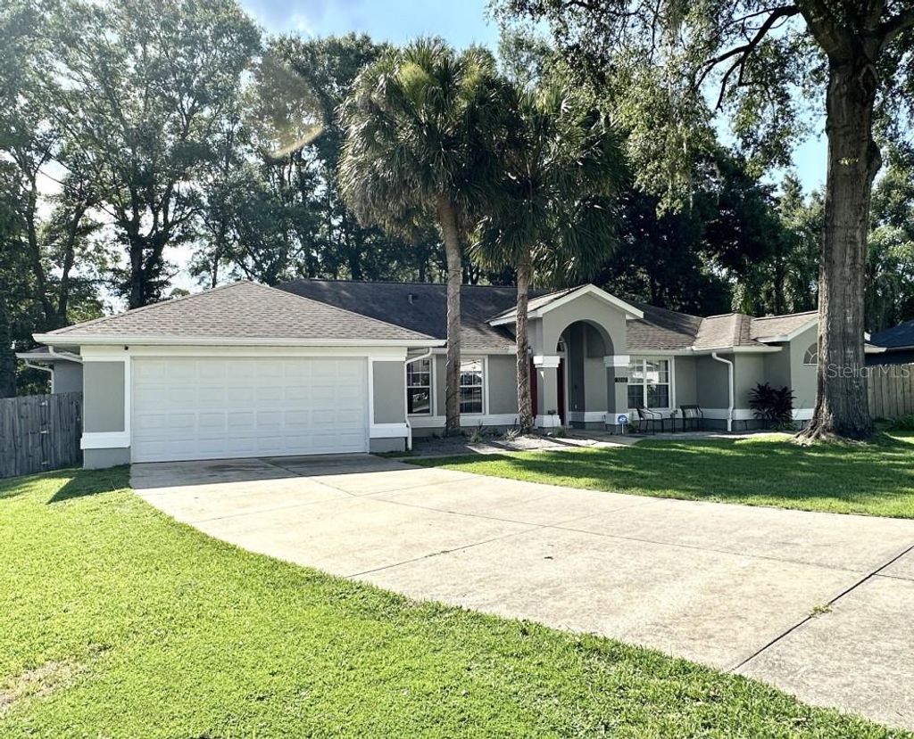 Photo of 3260 SE 56th Avenue, Ocala, FL 34480 (MLS # A4694699)