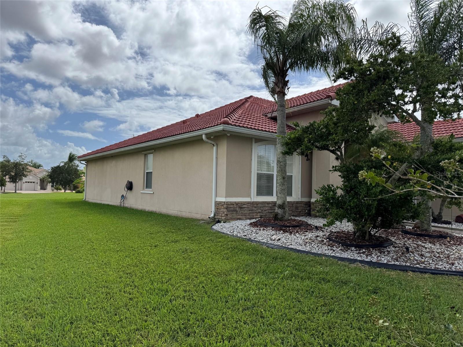 BELLALAGO PH 2N - Residential