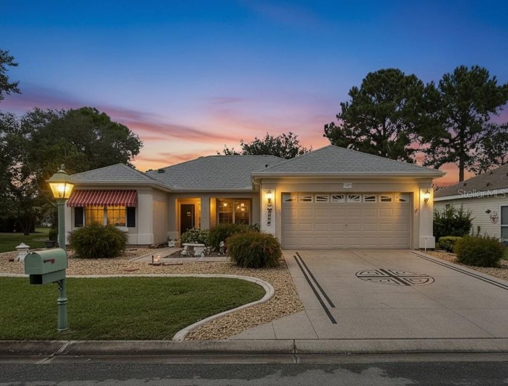 Photo of 9285 SE 126 Street, Summerfield, FL 34491 (MLS # G5102550)