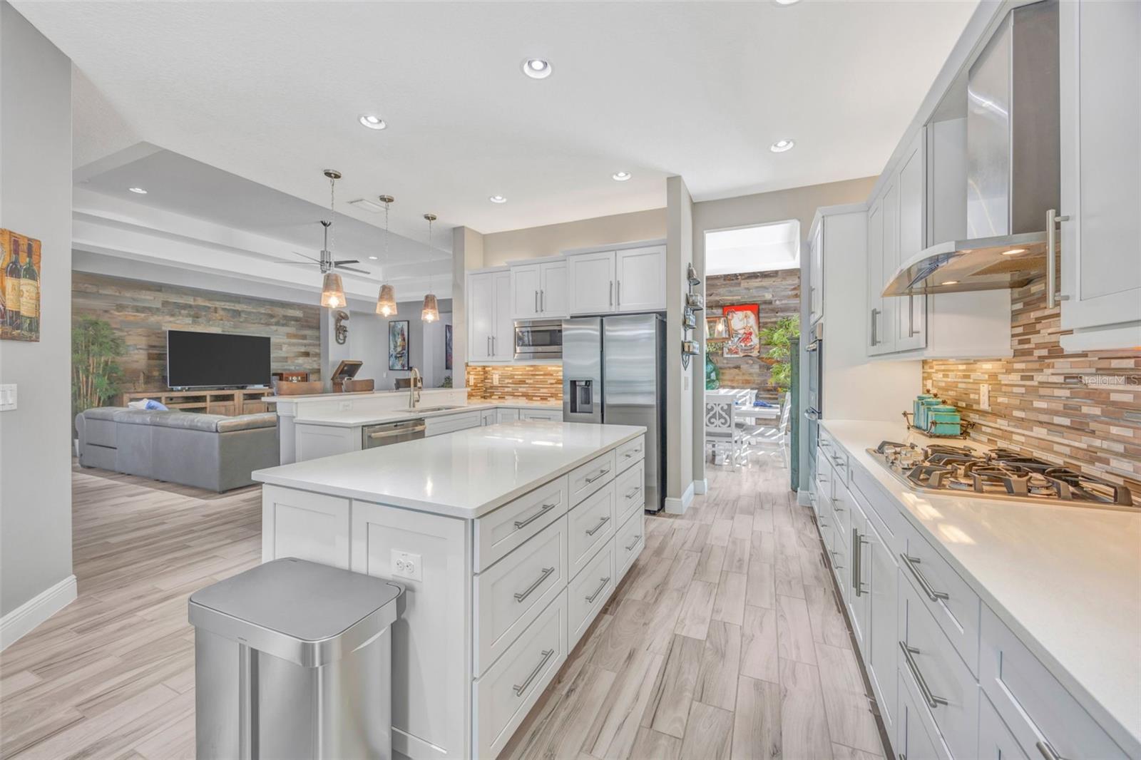 THE RIDGE AT WIREGRASS RANCH - Residential