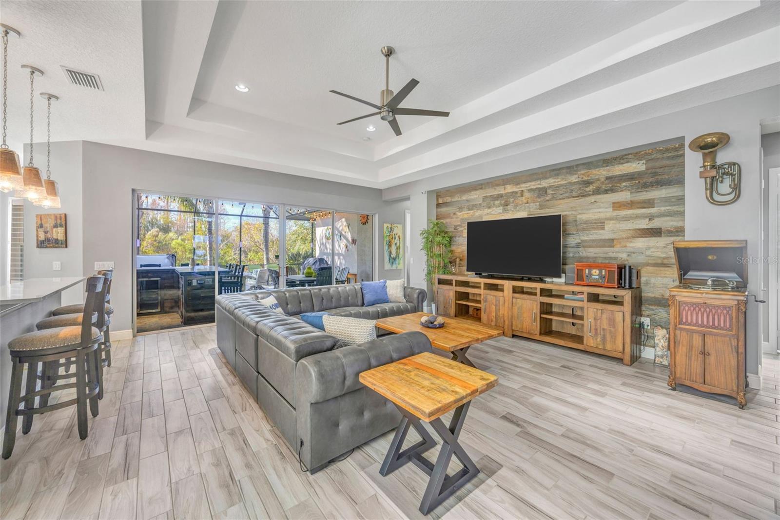 THE RIDGE AT WIREGRASS RANCH - Residential