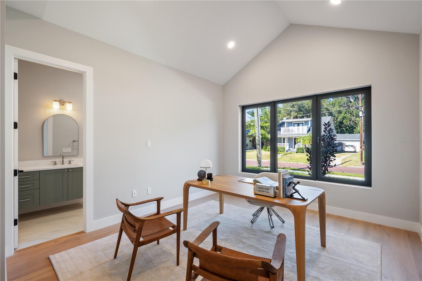 COLONIAL GROVE ESTATES - Residential