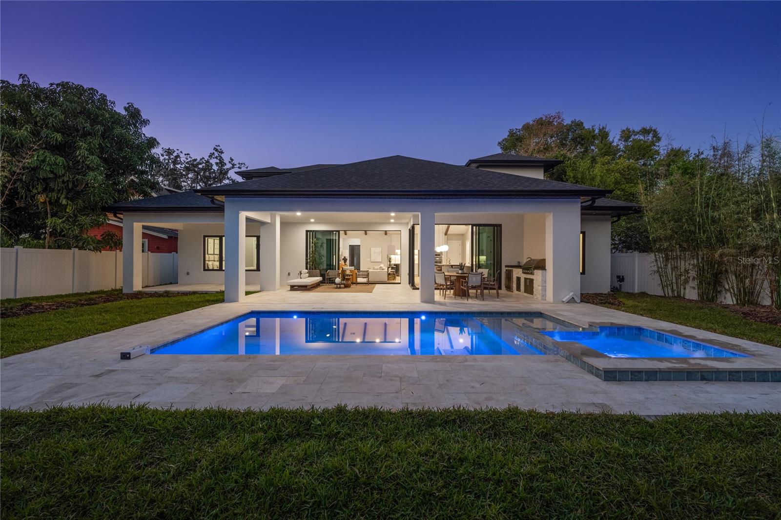 COLONIAL GROVE ESTATES - Residential