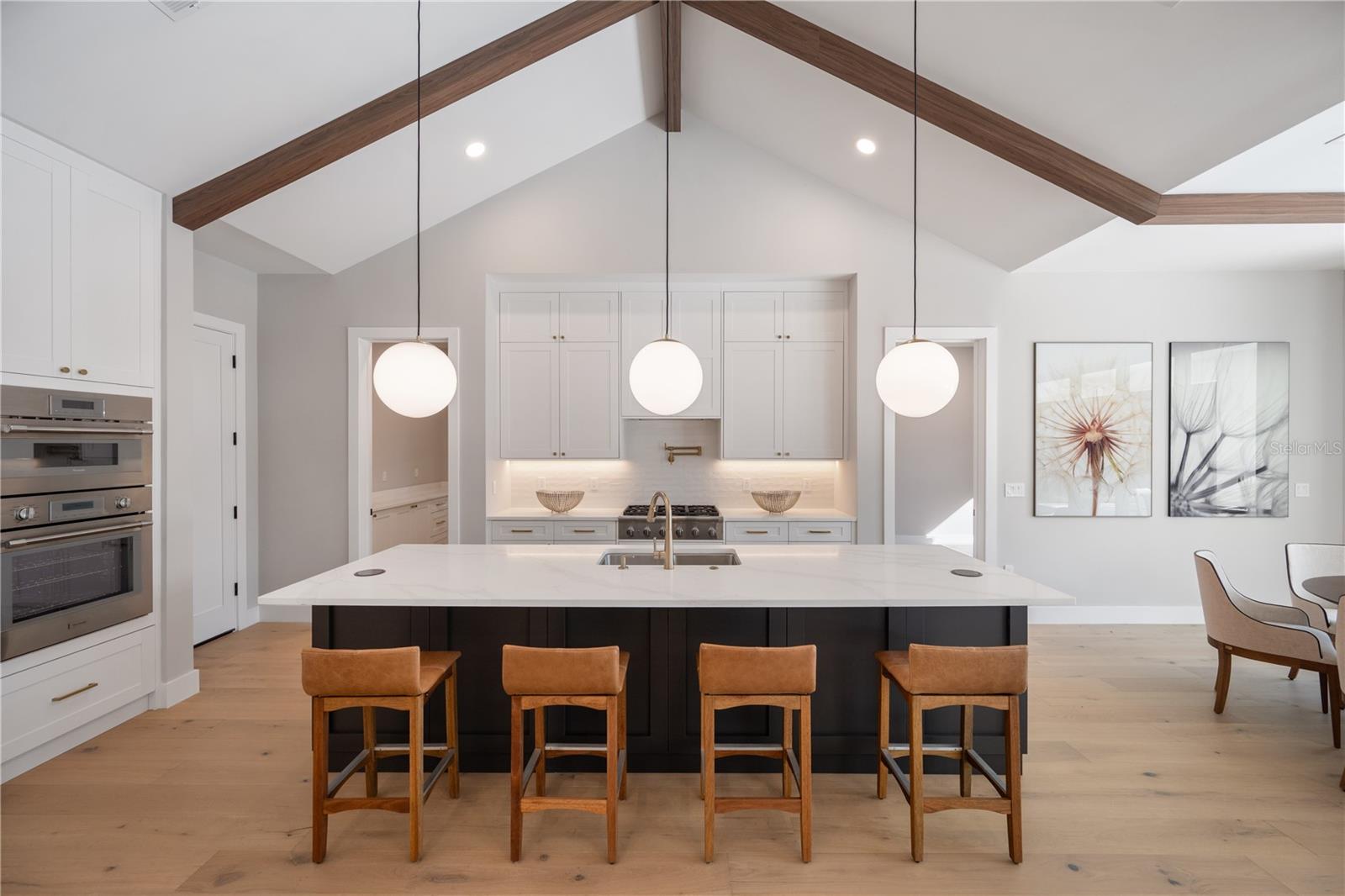 COLONIAL GROVE ESTATES - Residential