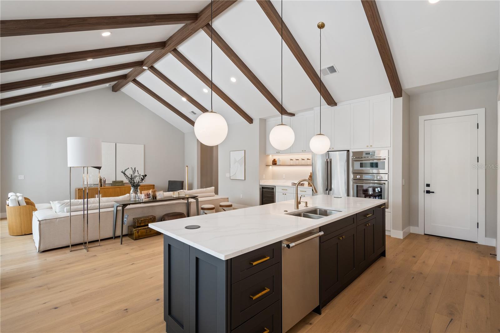 COLONIAL GROVE ESTATES - Residential