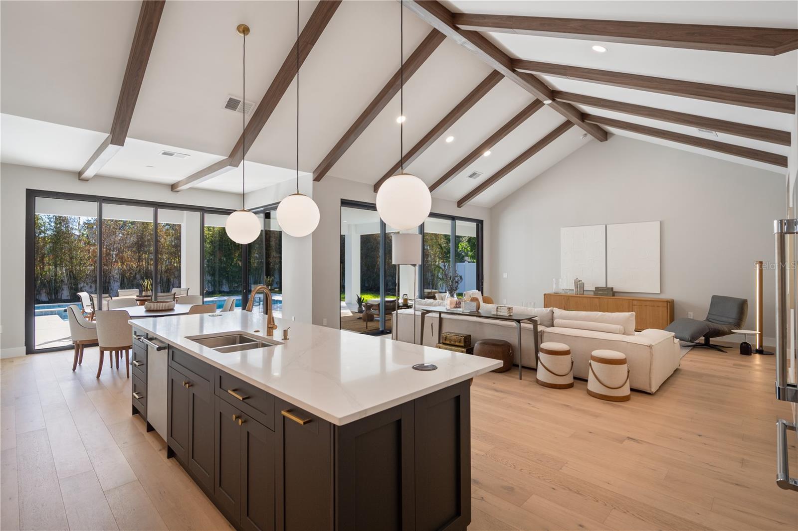 COLONIAL GROVE ESTATES - Residential