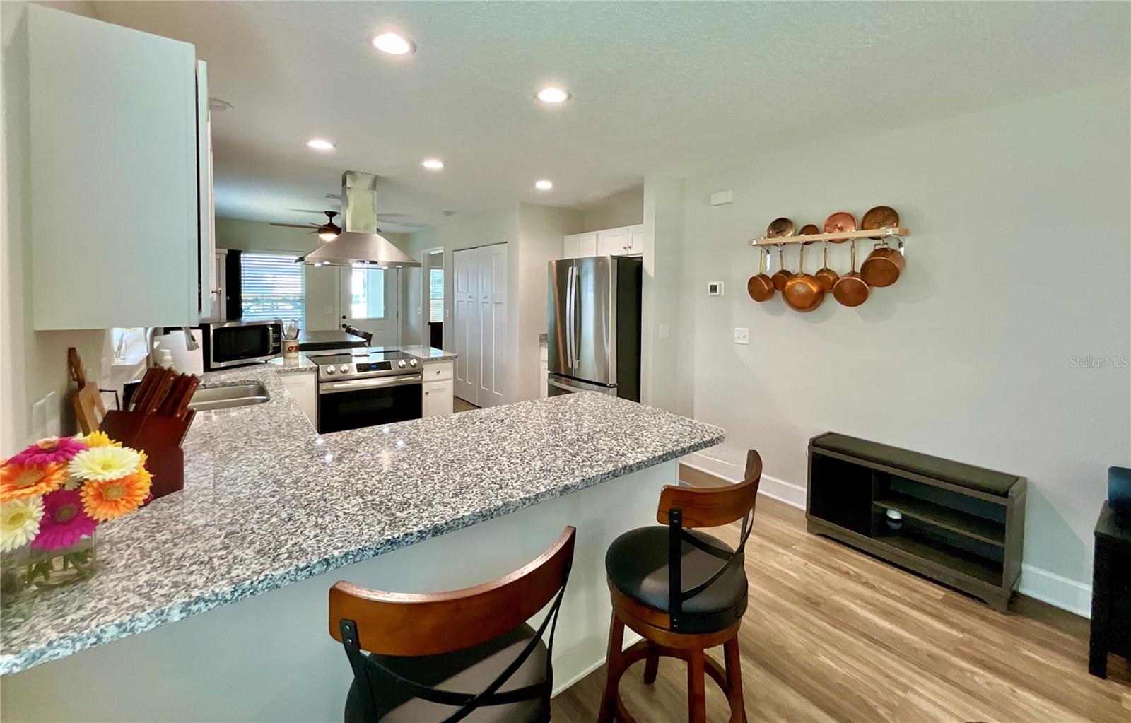 SANTA FE SHORES - Residential