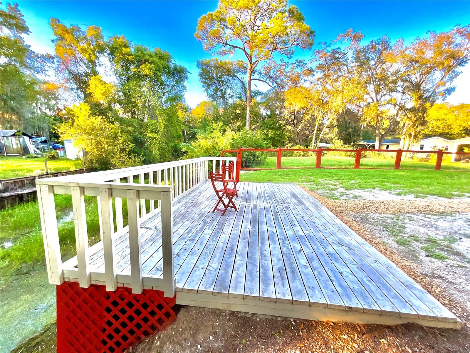 SANTA FE SHORES - Residential