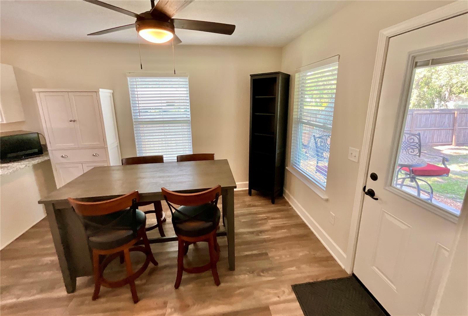 SANTA FE SHORES - Residential