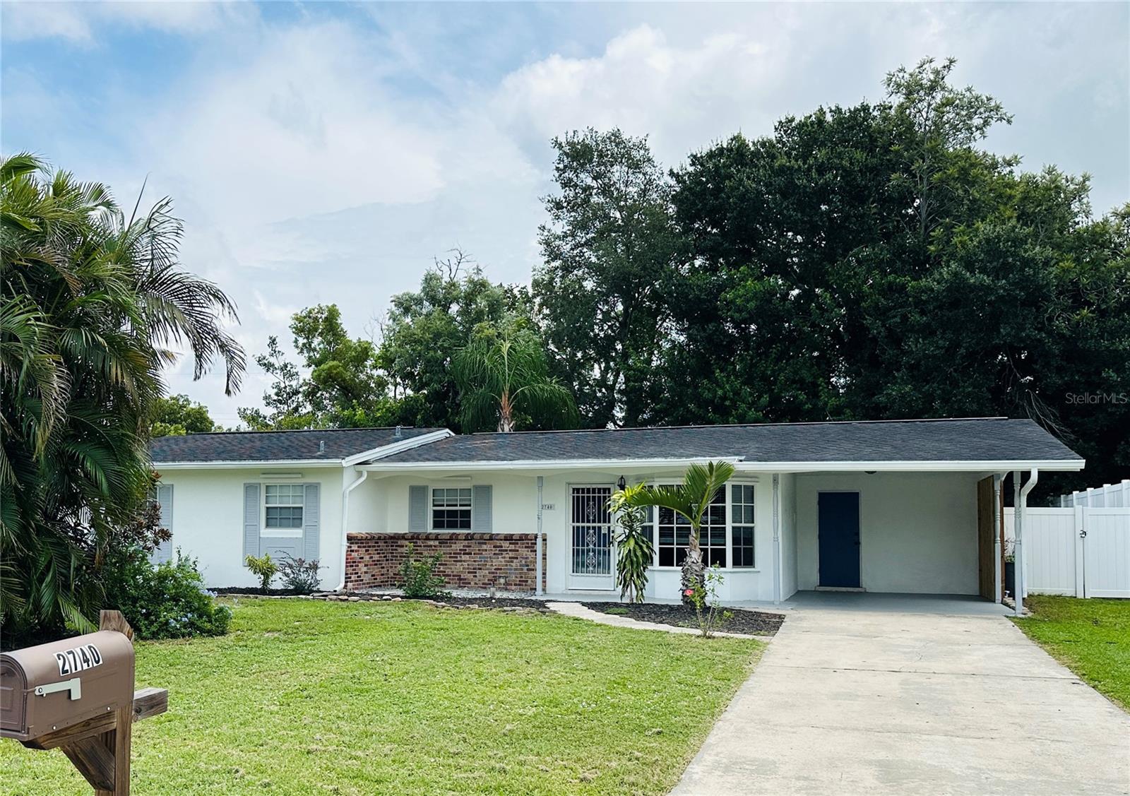 2740 HEATHER PLACE