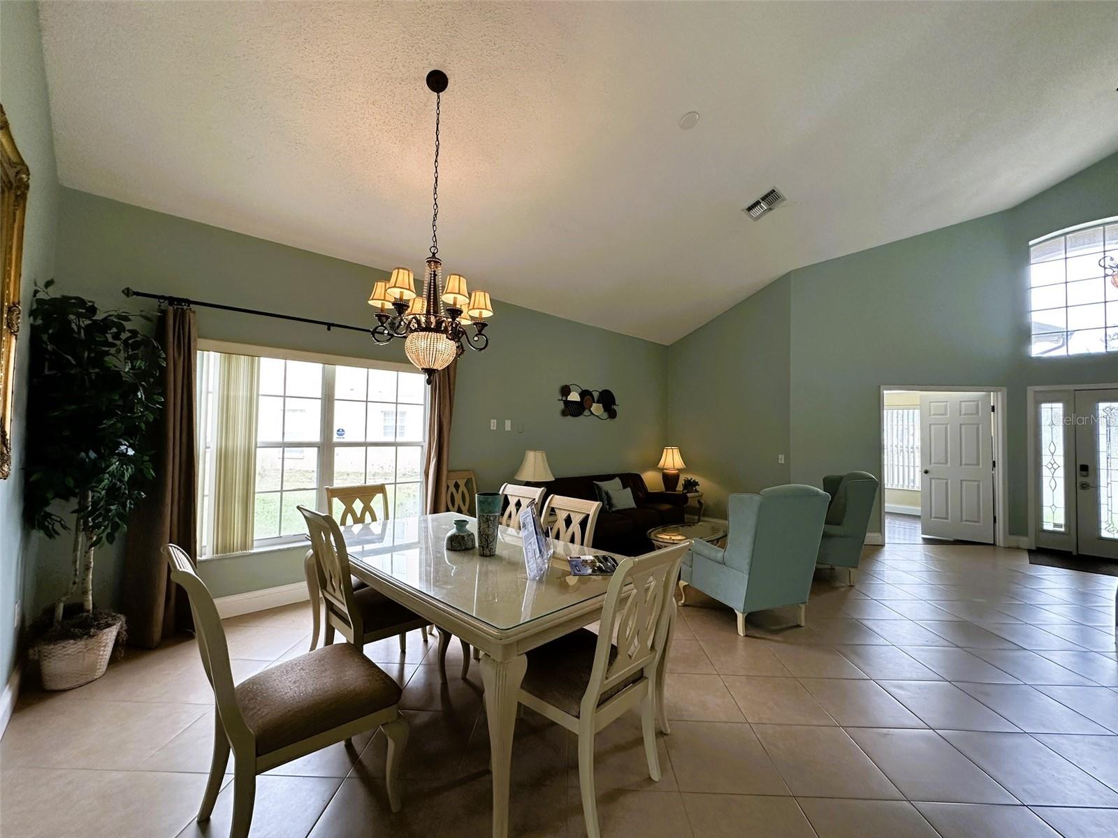 ROLLING HILLS ESTATES UNIT 2 AT FORMOSA GARDENS - Residential