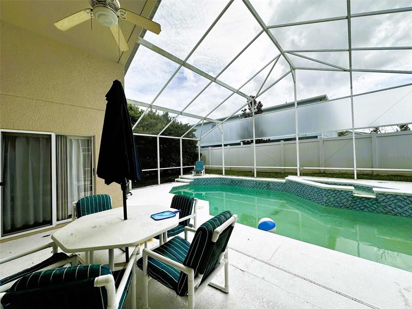 ROLLING HILLS ESTATES UNIT 2 AT FORMOSA GARDENS - Residential