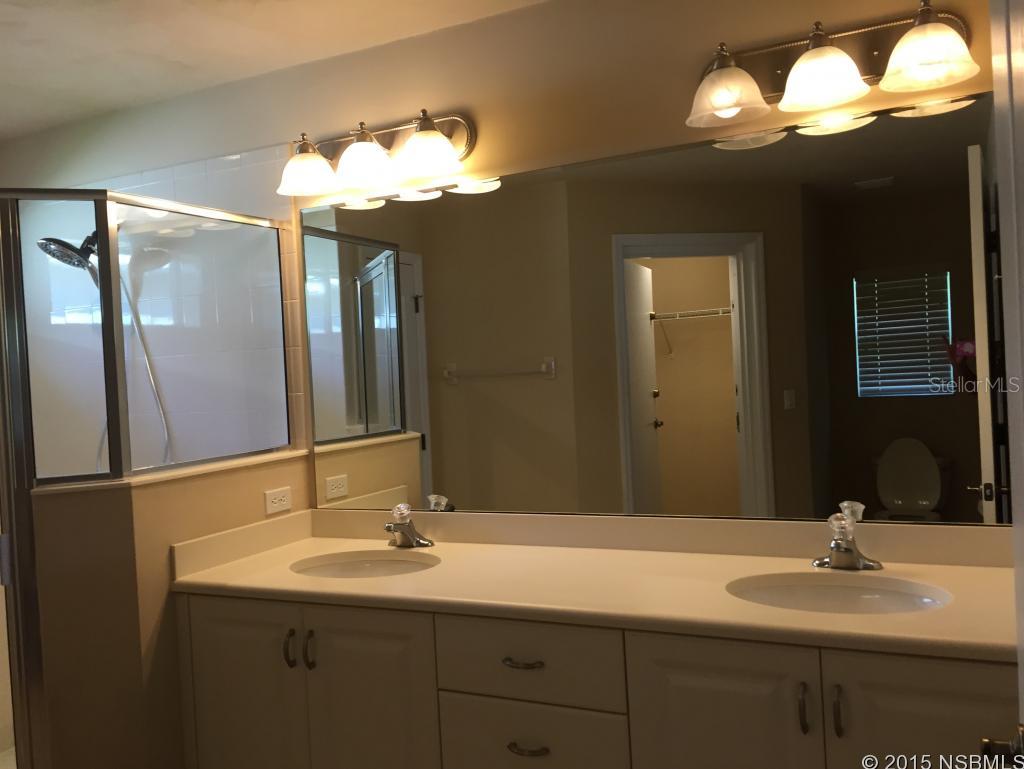 Venetian Bay Ph 1B Unit 01 - Residential Lease