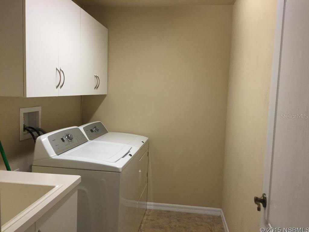 Venetian Bay Ph 1B Unit 01 - Residential Lease