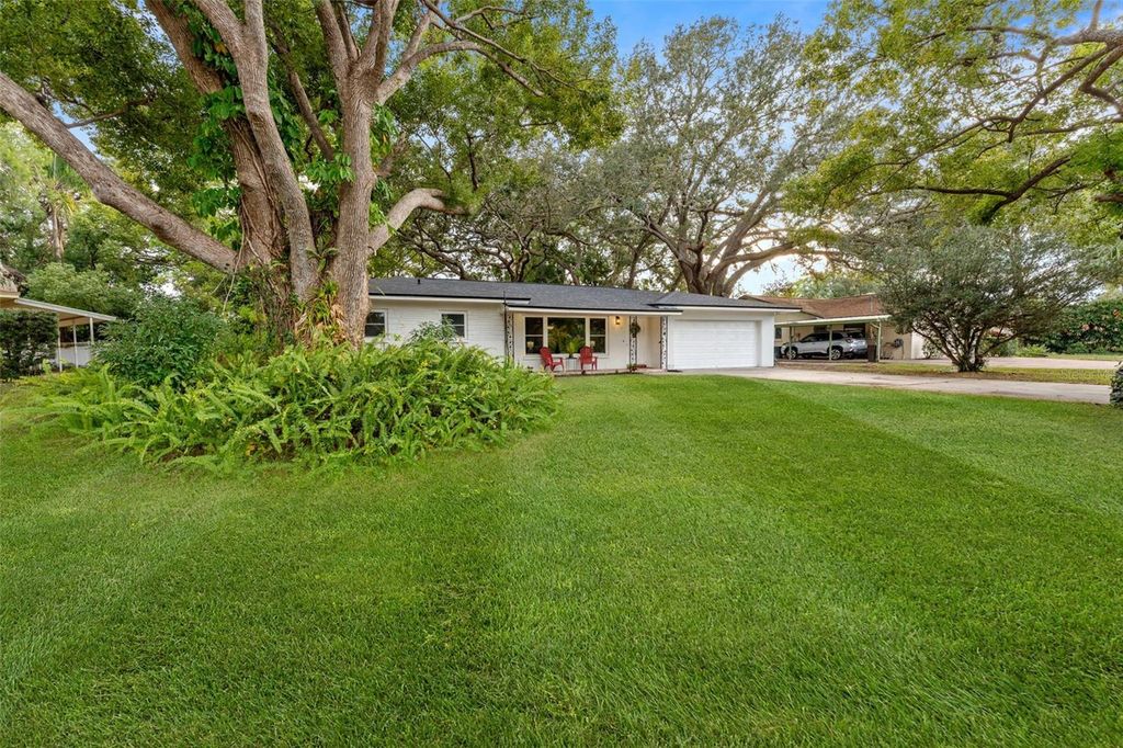 Photo of 2227 Alice Lane, Clearwater, FL 33764 (MLS # TB8455522)