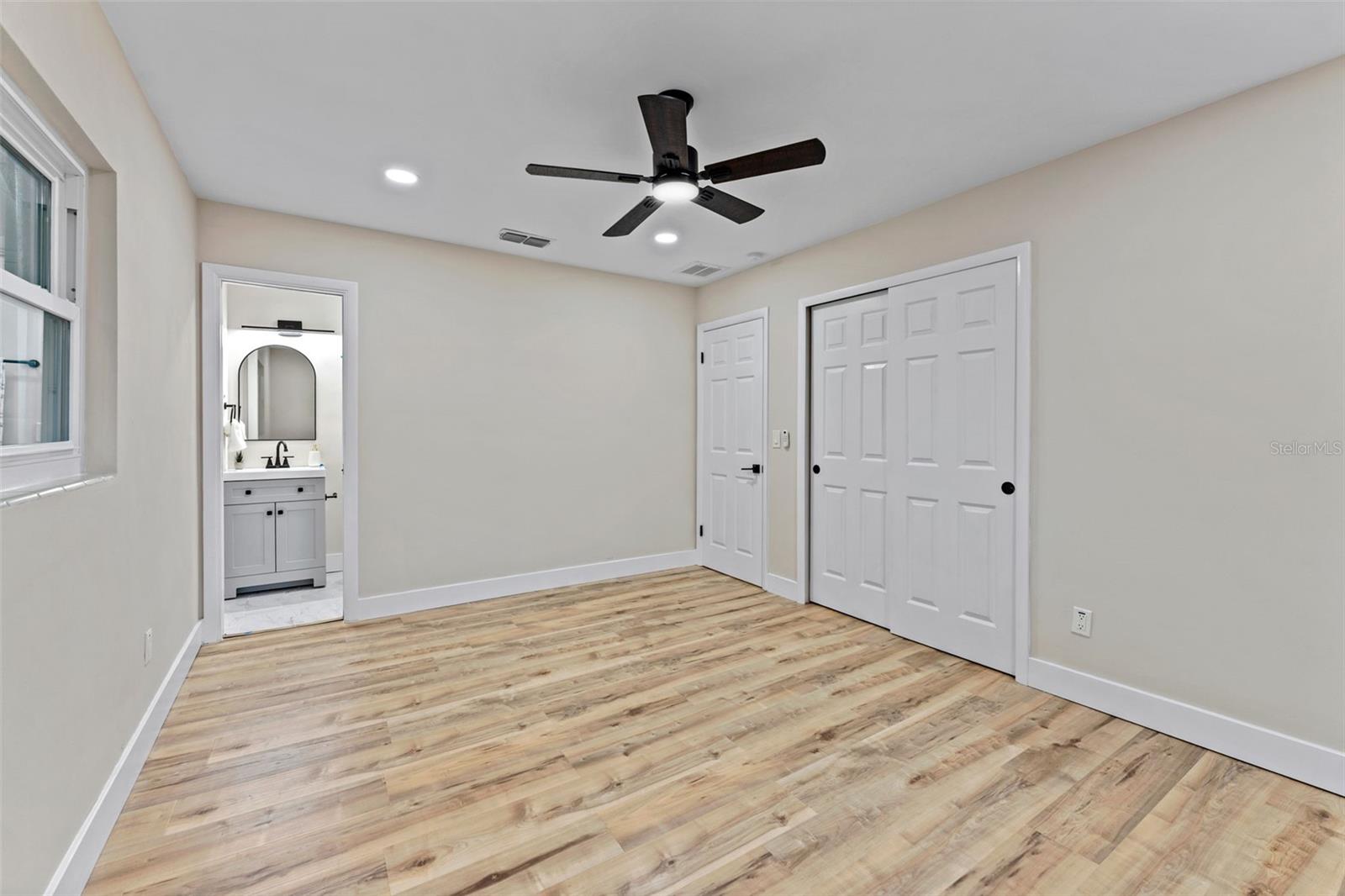 LAWTONS 1ST ADD - Residential