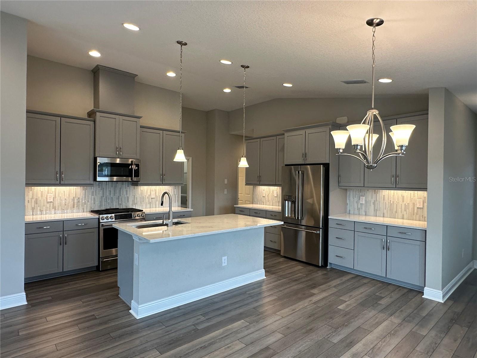 CROSSWIND POINT PH I - Residential Lease