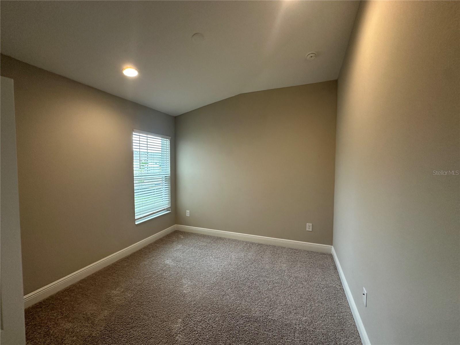 CROSSWIND POINT PH I - Residential Lease