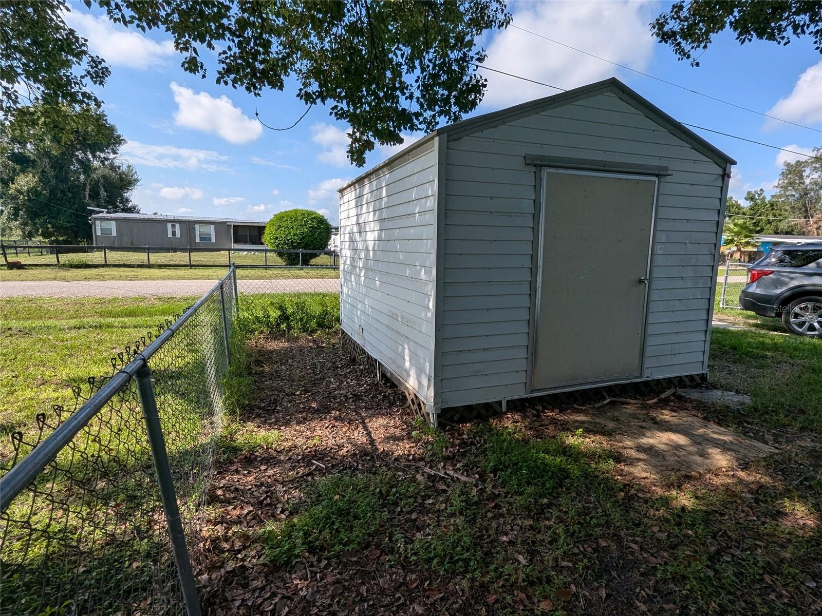 Photo 13 of 39 of 3957 NW KNOLLWOOD DRIVE mobile home