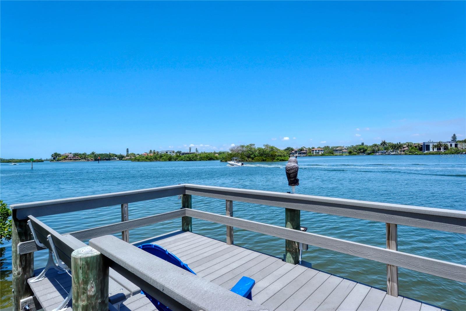 SIESTA HARBOR III - Residential