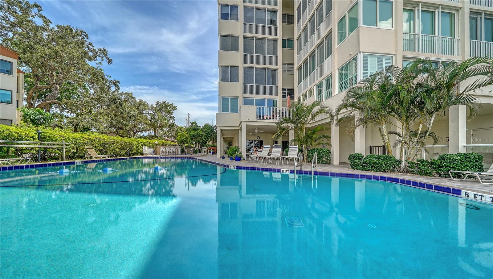 SIESTA HARBOR III - Residential