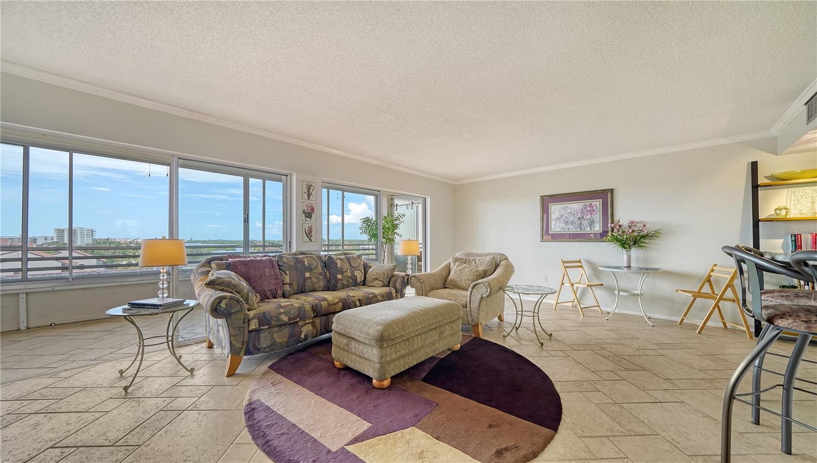 SIESTA HARBOR III - Residential