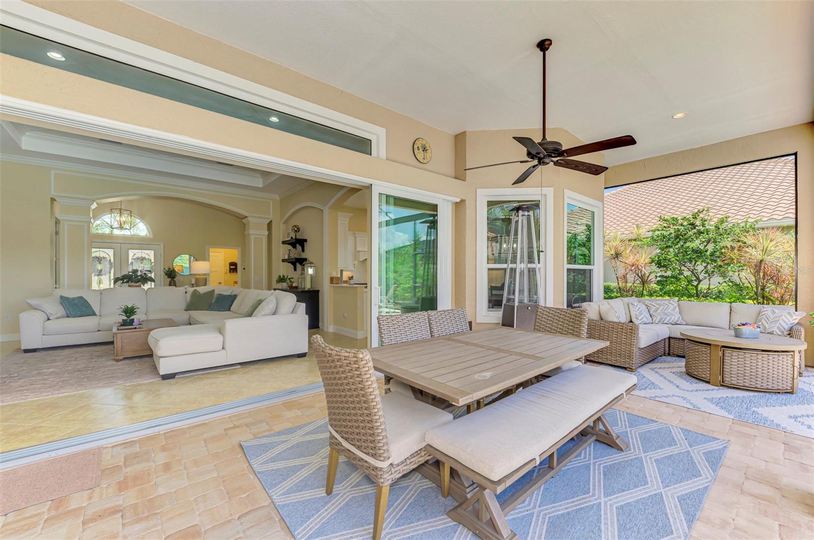 LAKEWOOD RANCH COUNTRY CLUB VILLAGE R&S - Residential