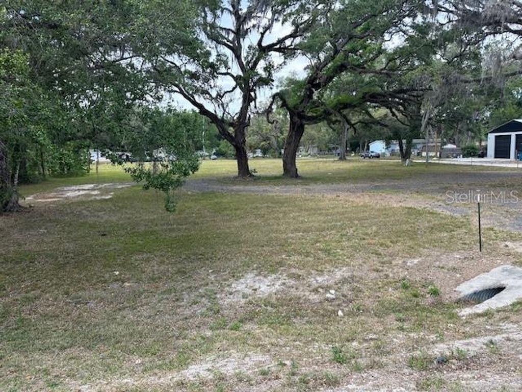 Photo of 16567 Us Highway 41, Spring Hill, FL 34610 (MLS # TB8499993)