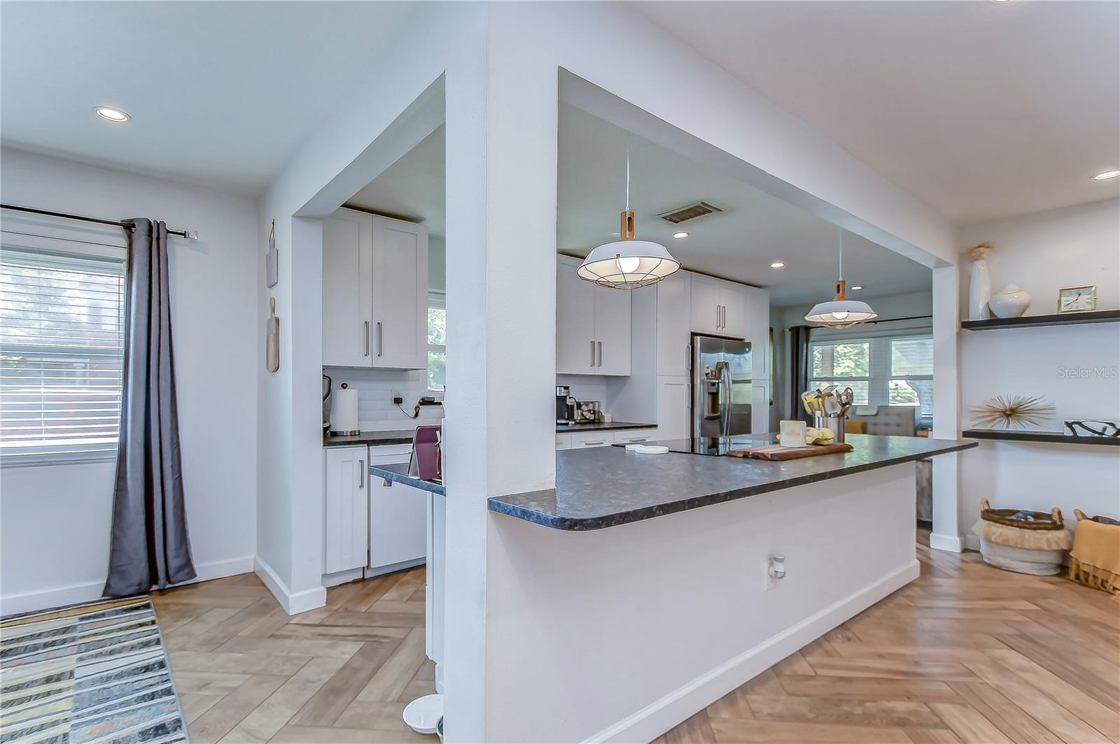 DAVIS ISLANDS PB10 PG52 TO 57 - Residential Lease