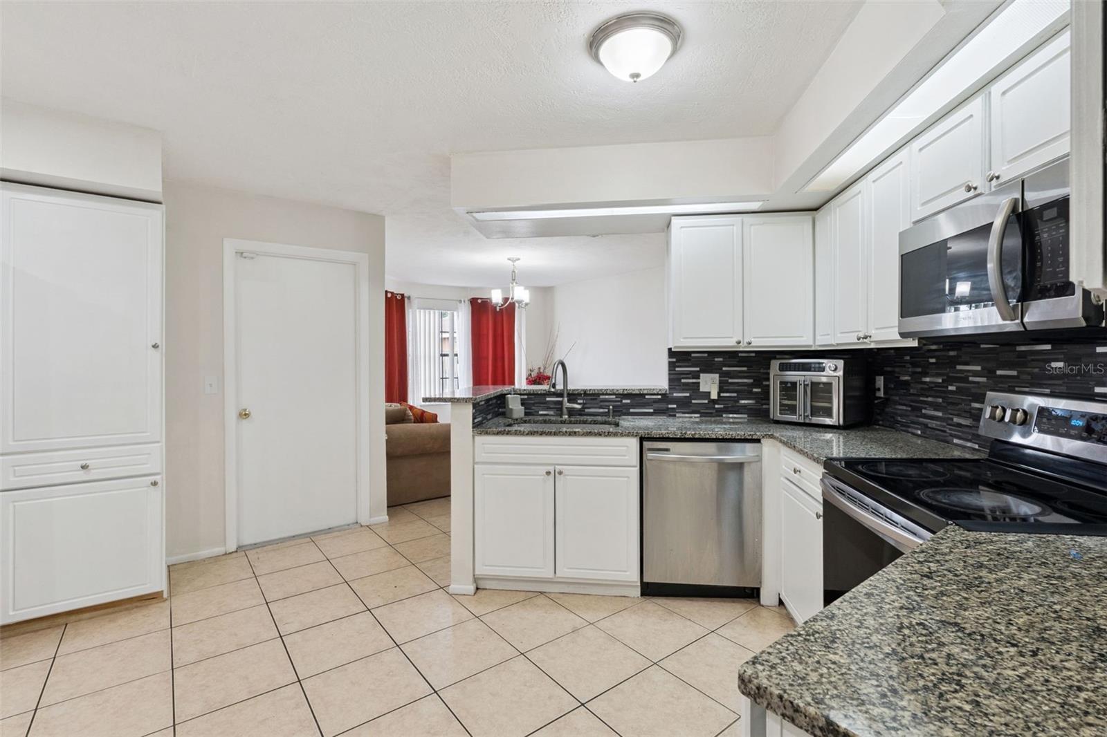 MEADOW WOODS VILLAGE 10 - Residential