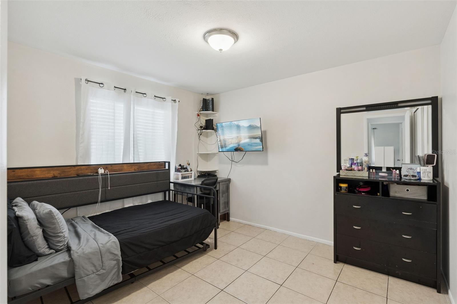 MEADOW WOODS VILLAGE 10 - Residential