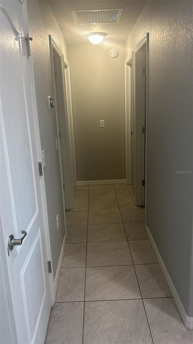 SPRING HILL - Residential Lease