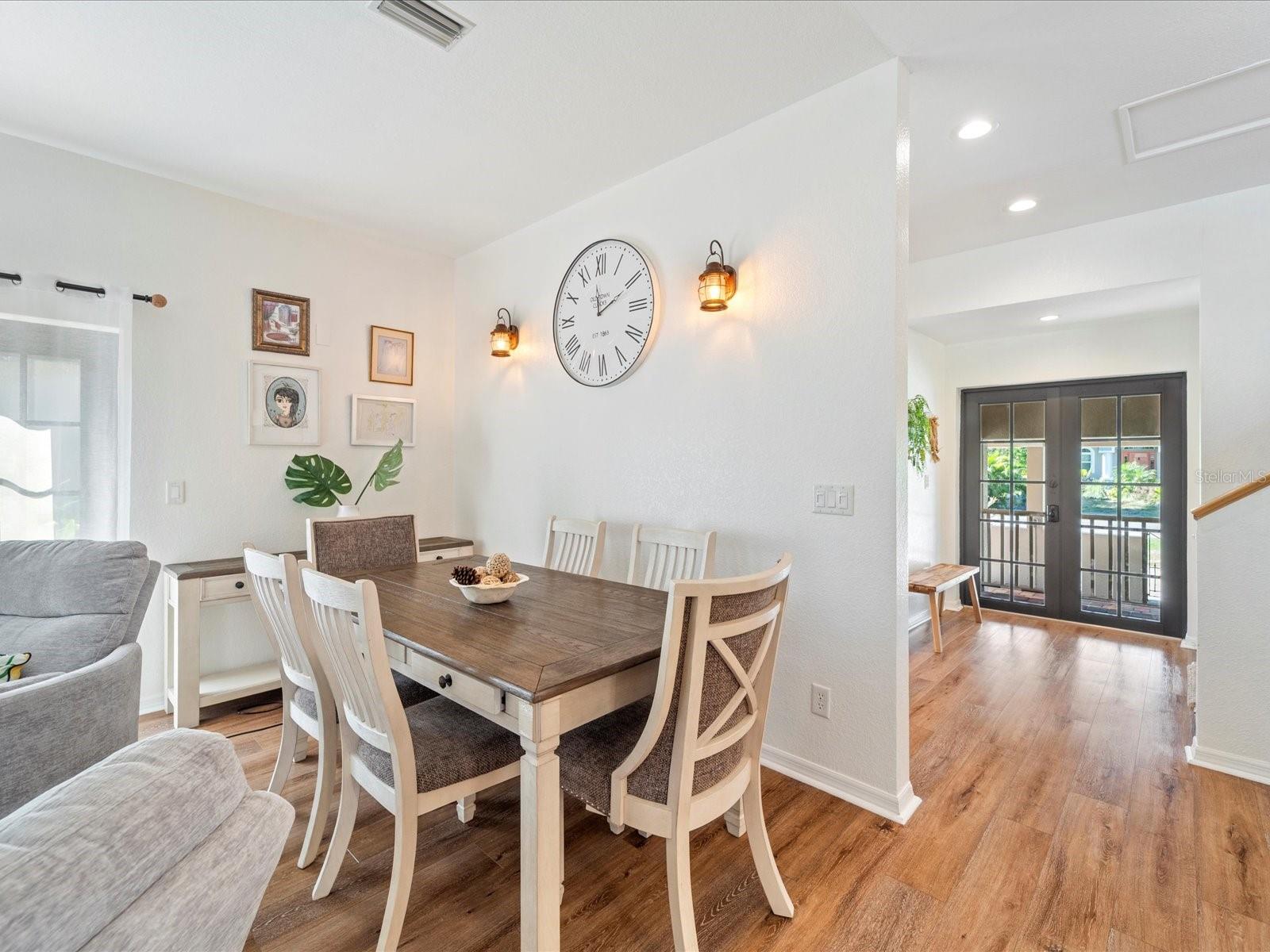 ROTONDA WEST PINE VALLEY - Residential