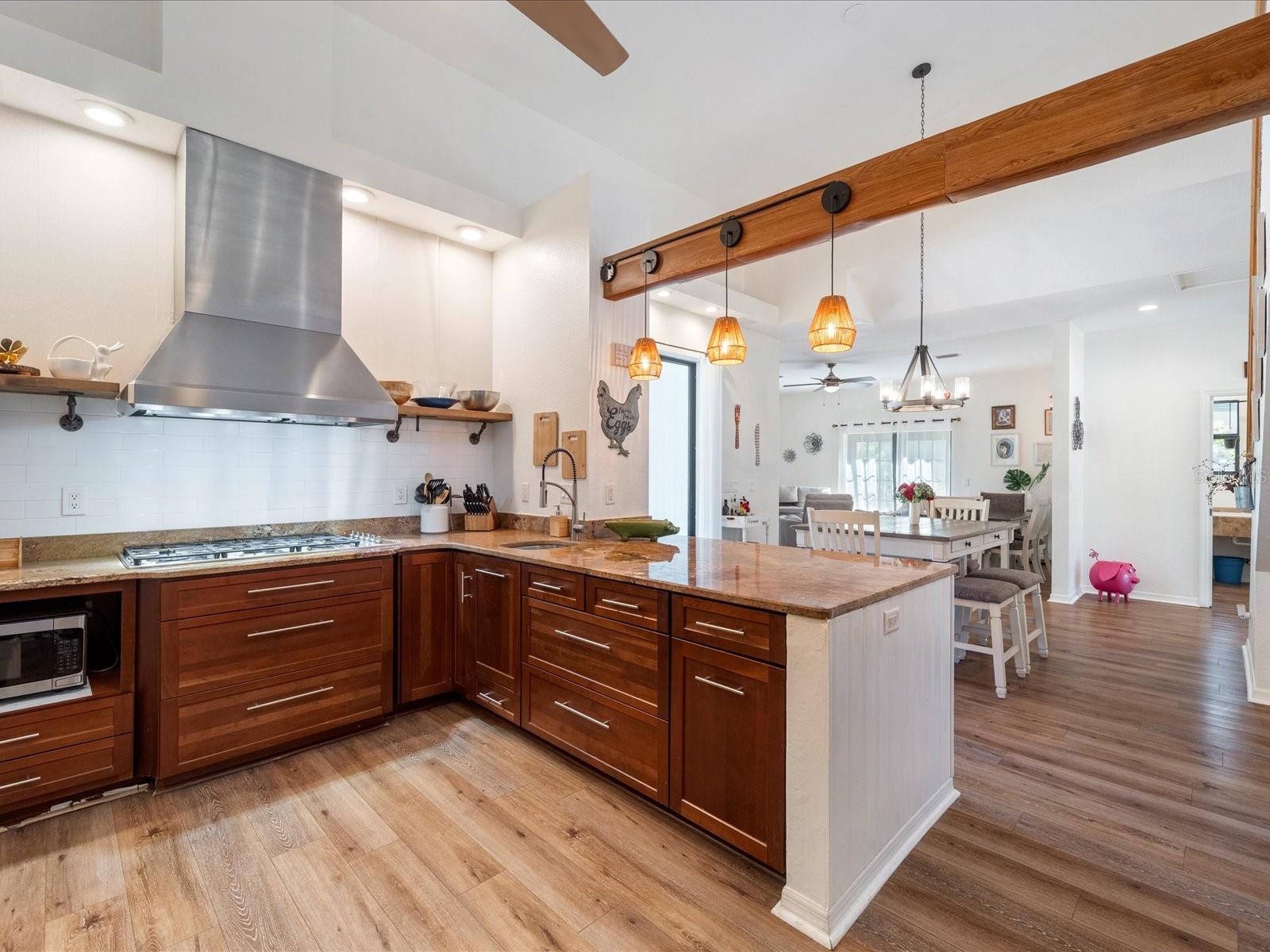 ROTONDA WEST PINE VALLEY - Residential