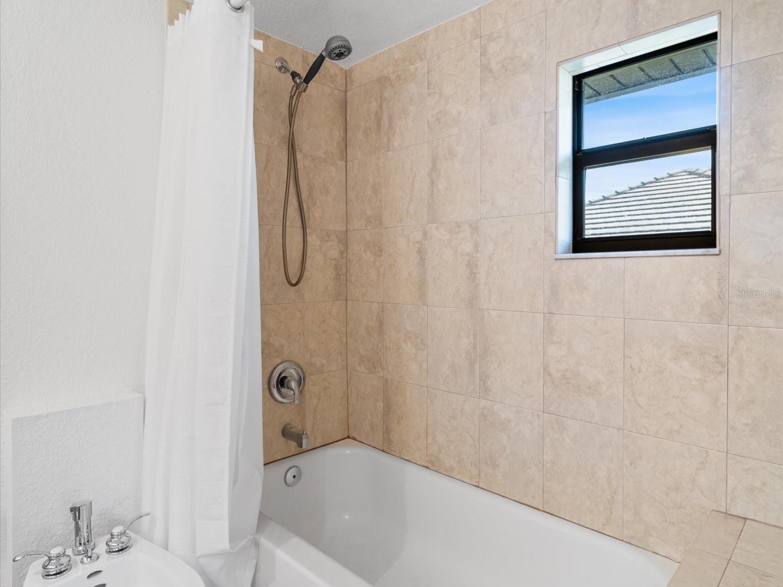 ROTONDA WEST PINE VALLEY - Residential